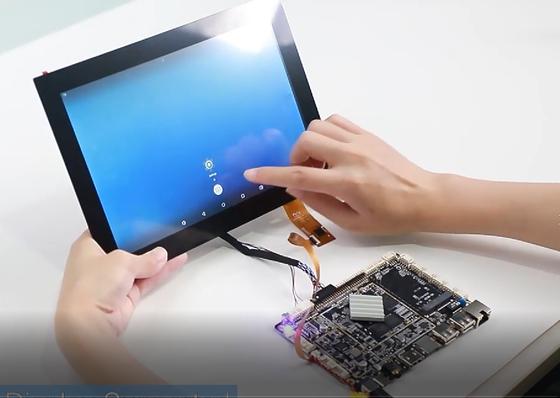 RK3588 8コアCPU 8nm プロセス 4 Cortex-A76 と 4 Cortex-A55 組み込みARMボード USB3.0 X 4 極端な温度に対応する